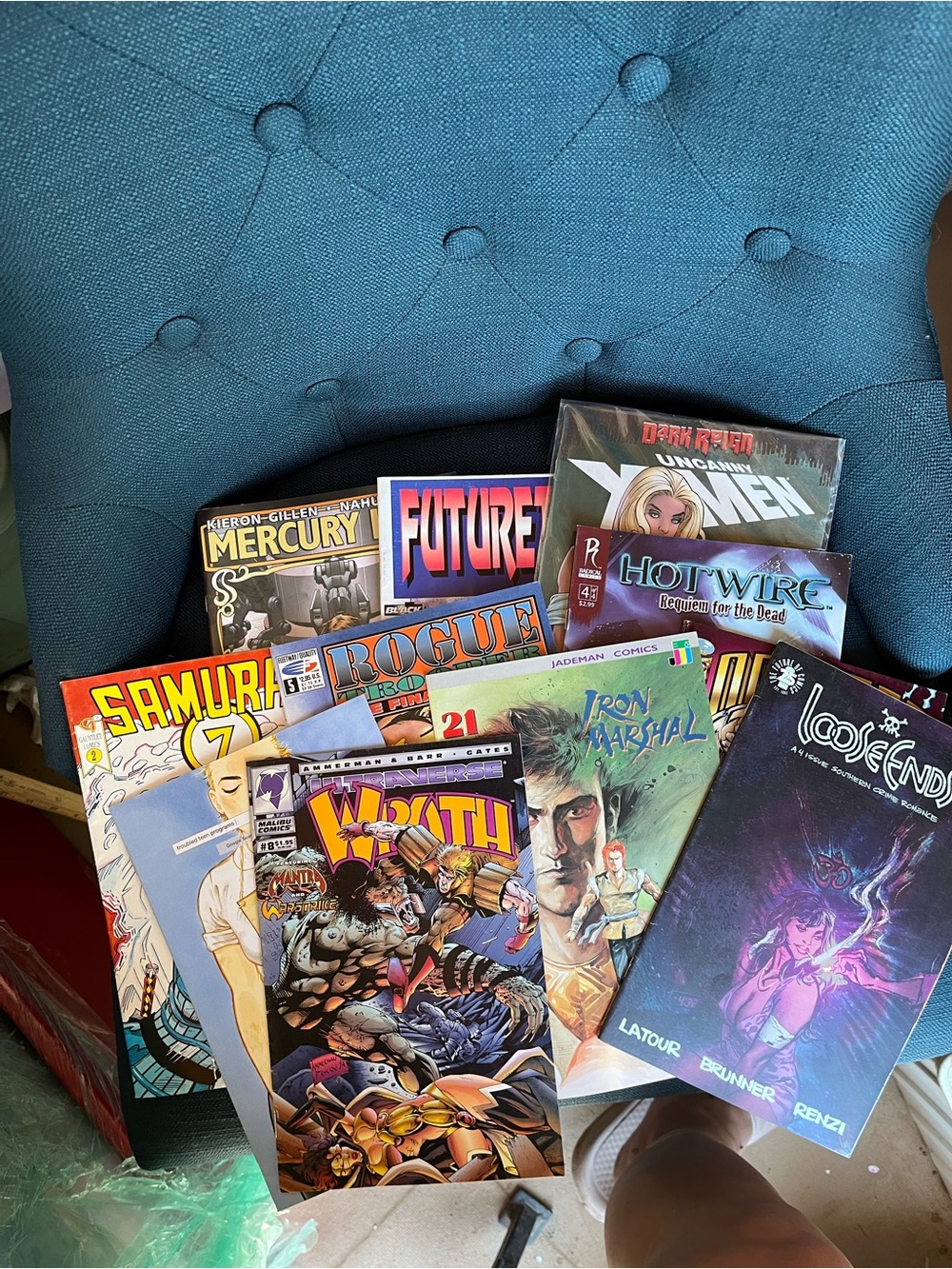 Assorted Comic Book Collection - Picture 3 of 3